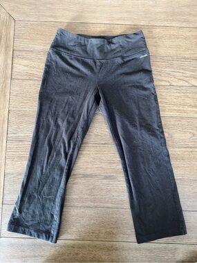 Jockey Black Capri Yoga Pants